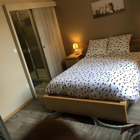 Апартаменты La Casa Des Petites Maries Terrasse Clim Wifi Марсель Экстерьер фото